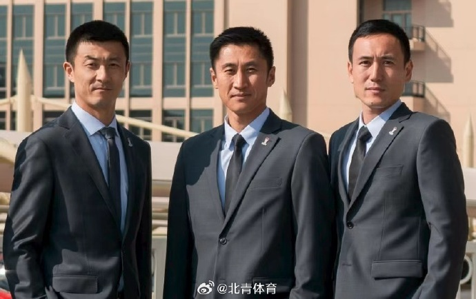 3年5100万！加盟东部第一！快船分崩离析